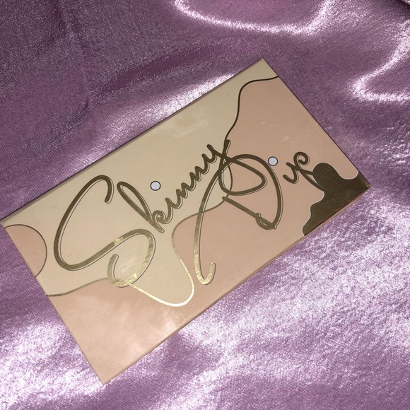 ❌SOLD❌KYLIE COSMETICS SKINNY DIP HIGHLIGHTER DUO - Picture 3 of 5